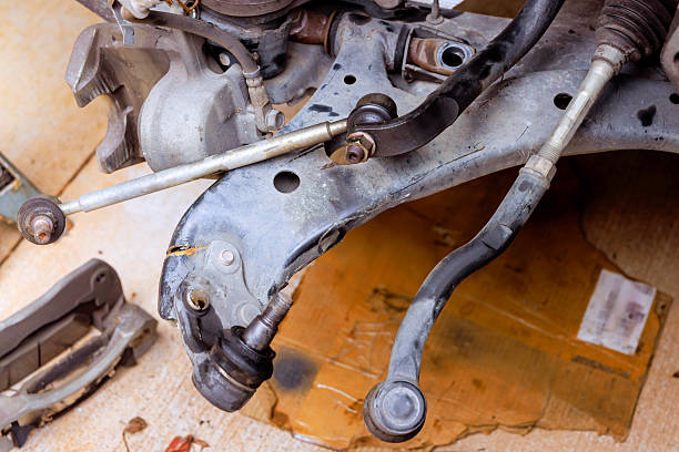 Sfide di coppia elevata, carichi gravosi e silenziosità per le boccole del braccio di controllo nell'era dei veicoli elettrici