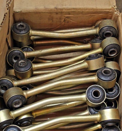 In che modo i rigorosi test di durata definiscono le boccole del braccio di controllo di alta qualità come VDI