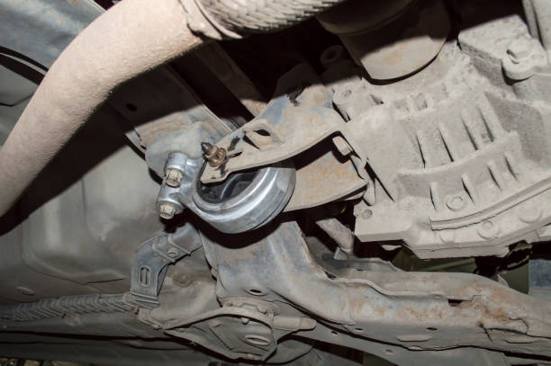 I supporti motore guasti possono danneggiare la trasmissione?